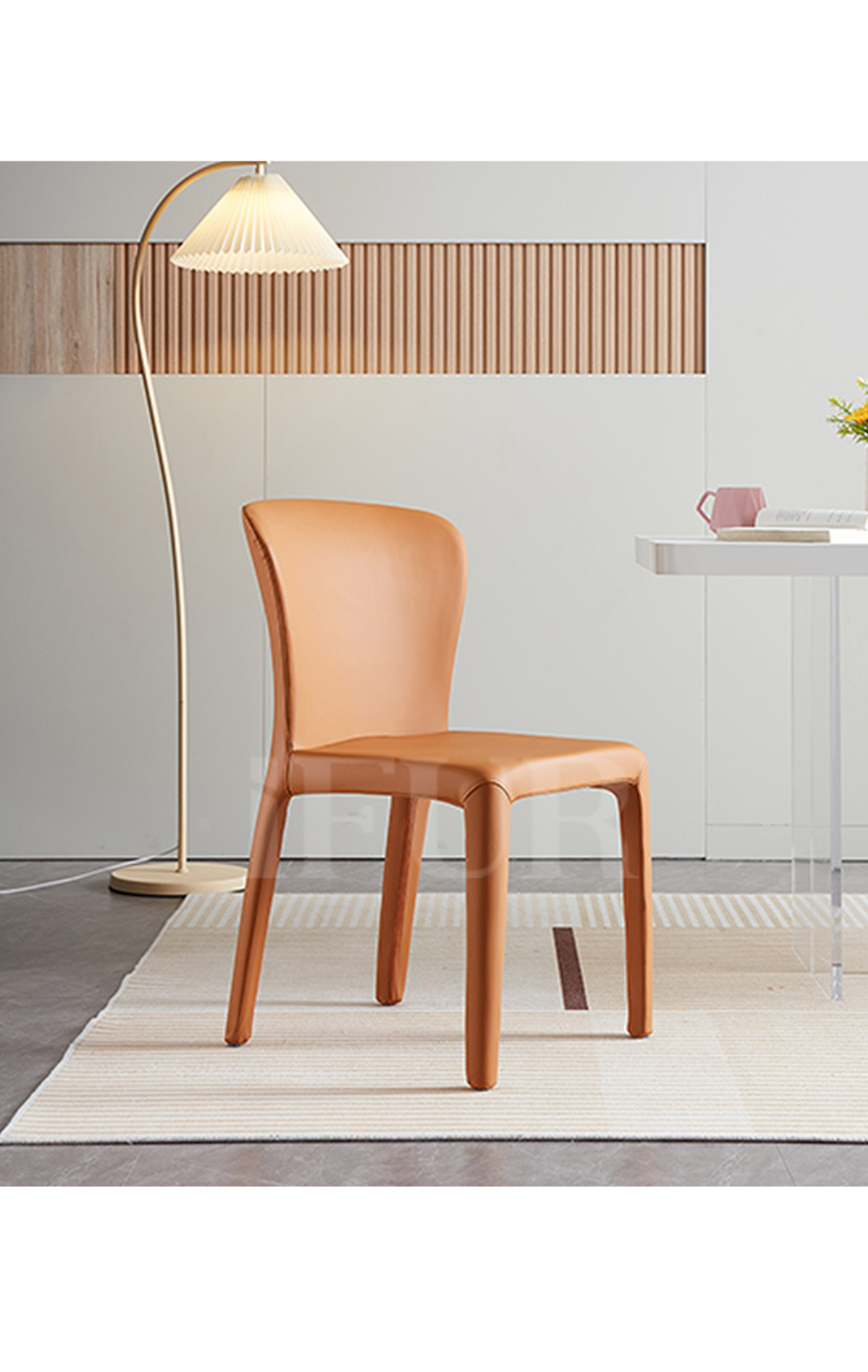 Tessa Curve Chair