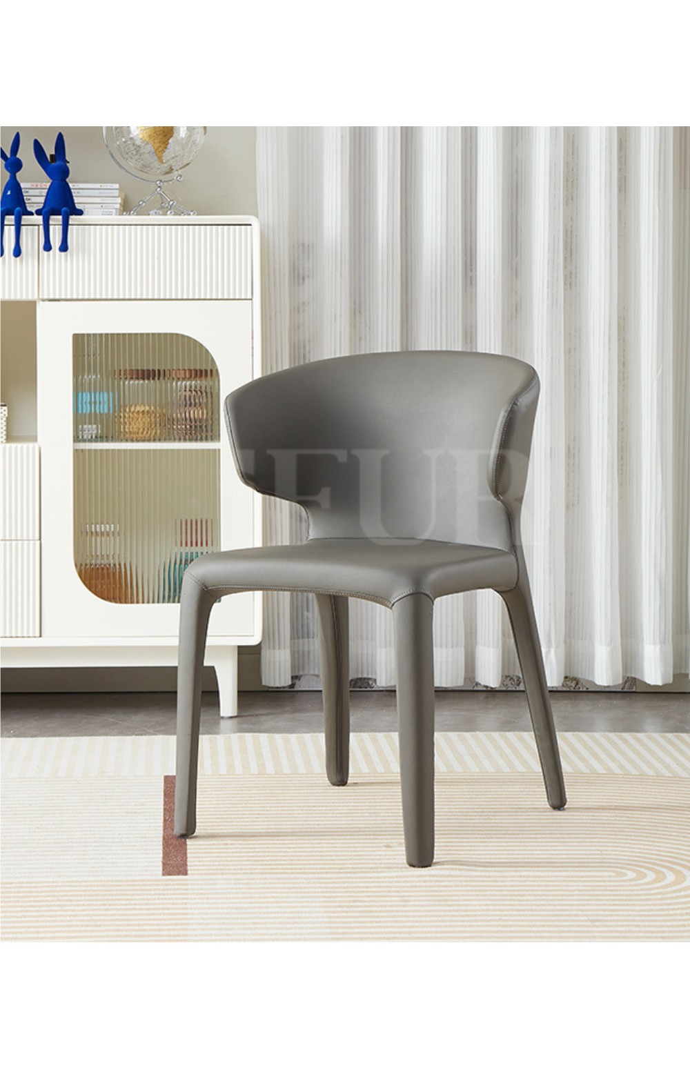 The Maven Chair
