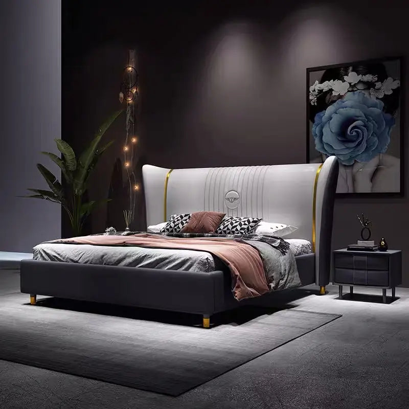 Miraculous Modern Upholstered Luxury Bed in Leatherette