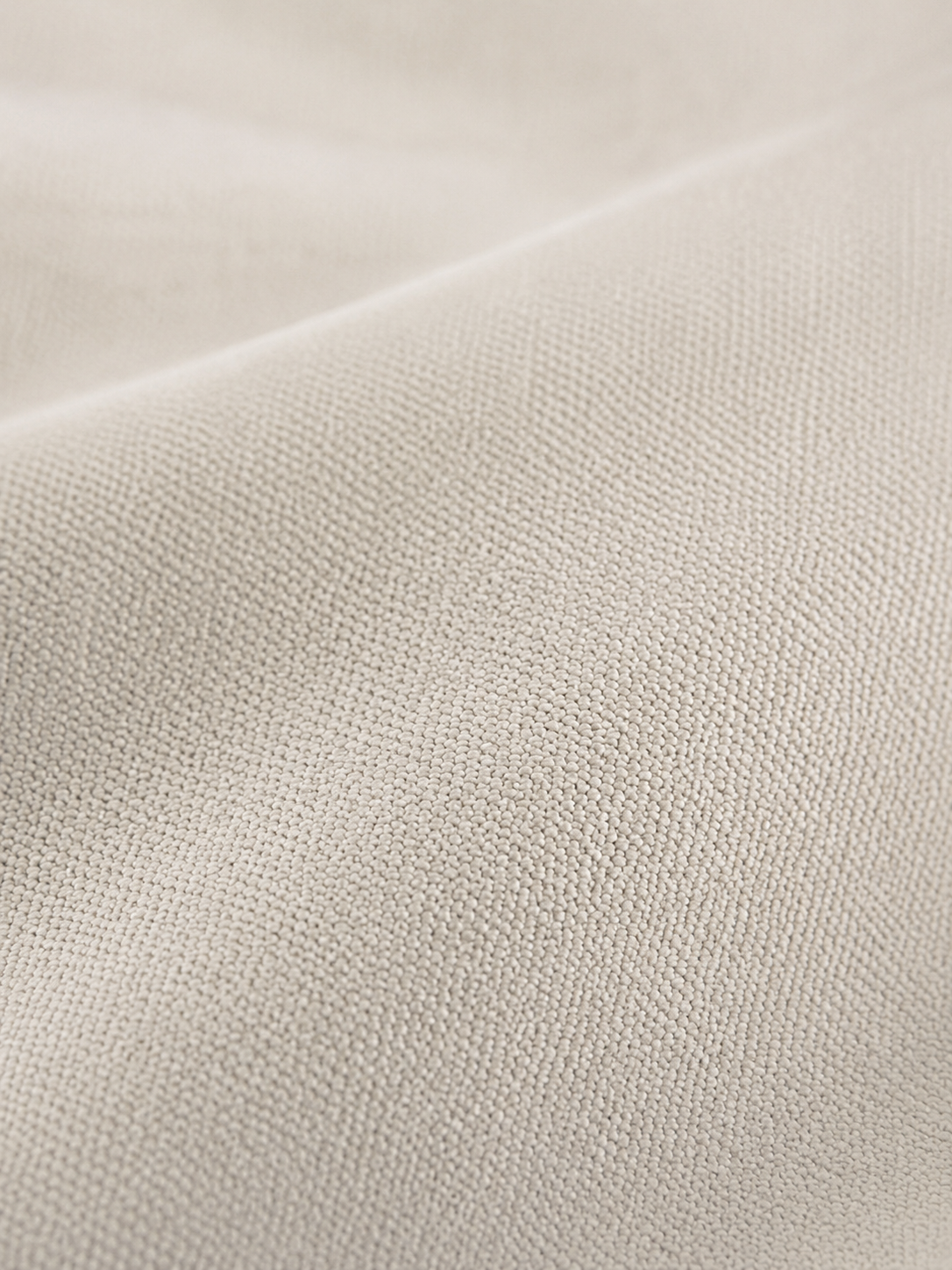 The Caldrisse Bed — Luxury Floating Upholstered Bed with Dual-Cushion Headboard