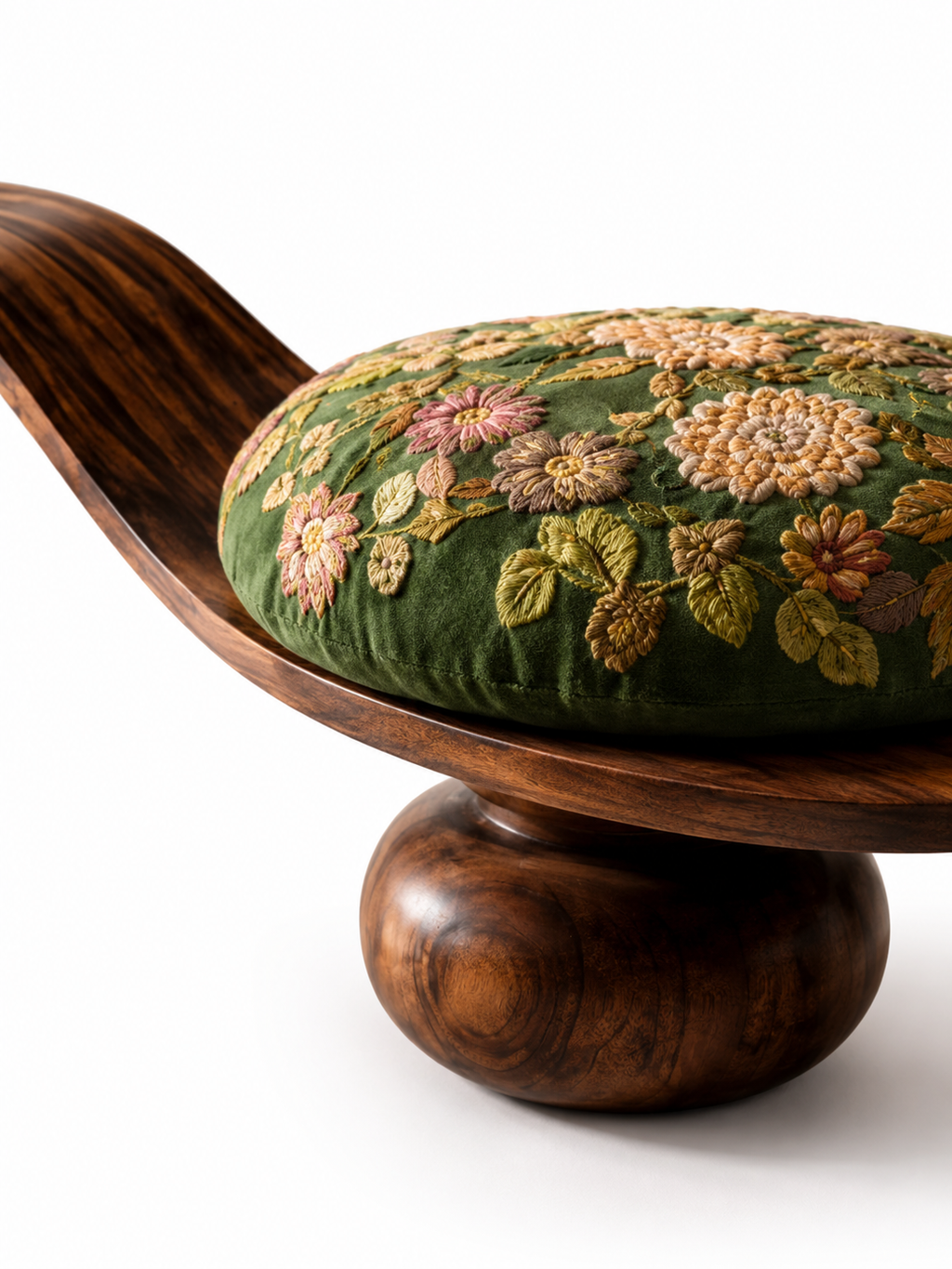 The Verdant Curve Bench — Luxury Sculptural Teak Wood Bench