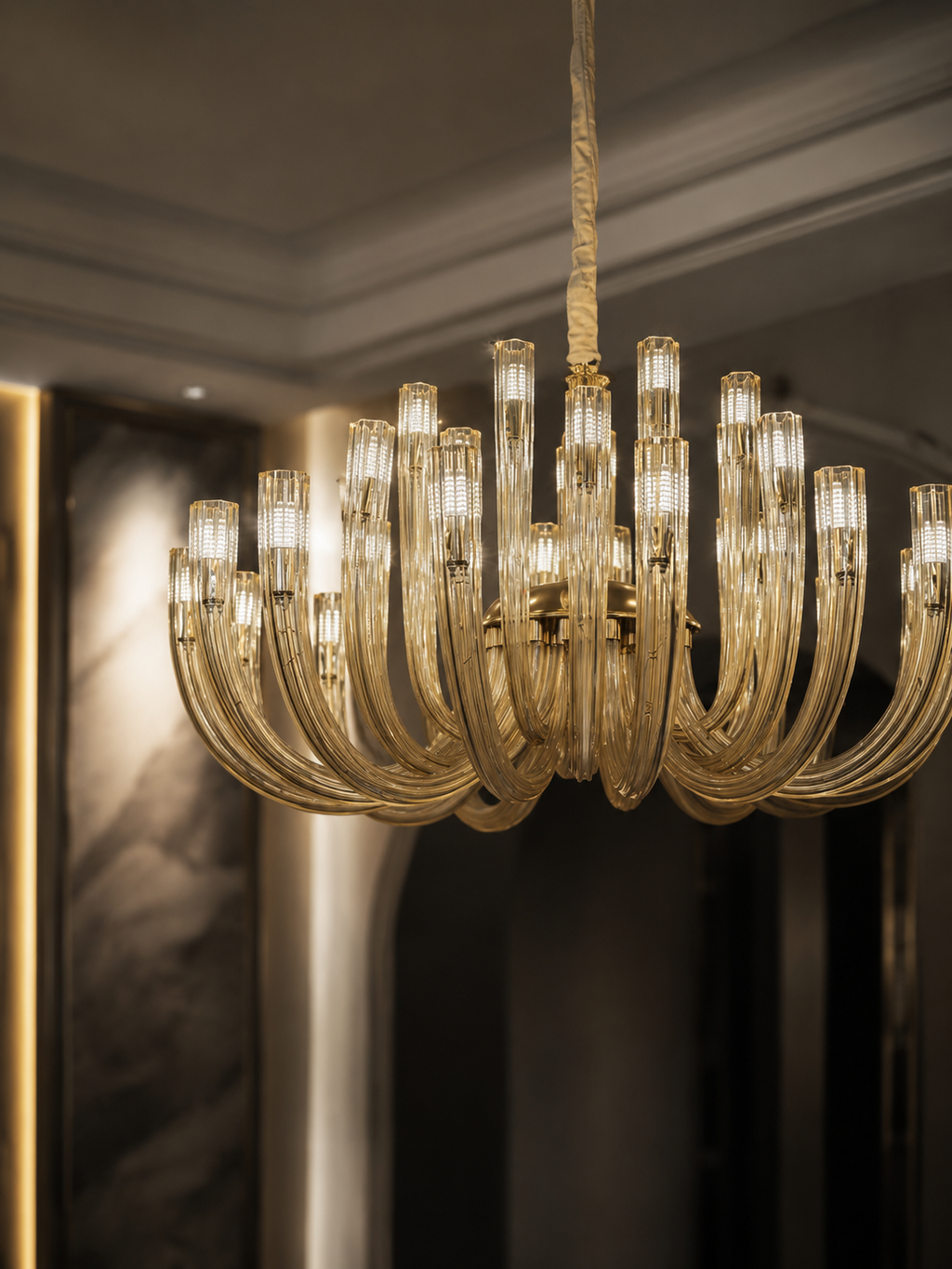 The Elvaron Chandelier — Luxury Sculptural Glass Multi-Arm Chandelier