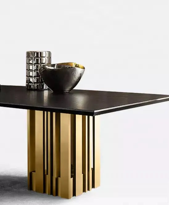 Cassius Indus Dining Table