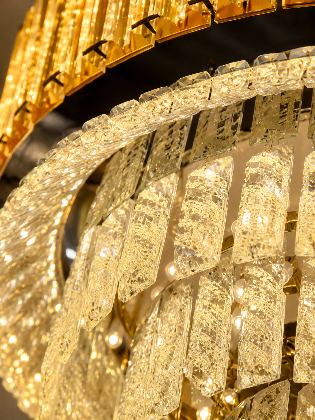 The Dorelle Chandelier — Luxury Crystal Ring Cascade Chandelier