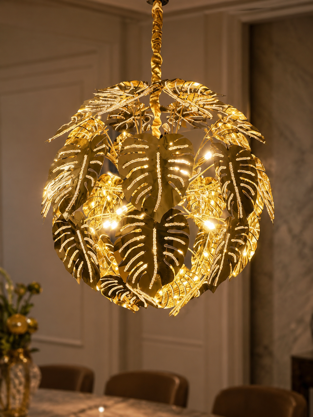 The Jivara Bloom — Luxury Gold Botanical Leaf Chandelier