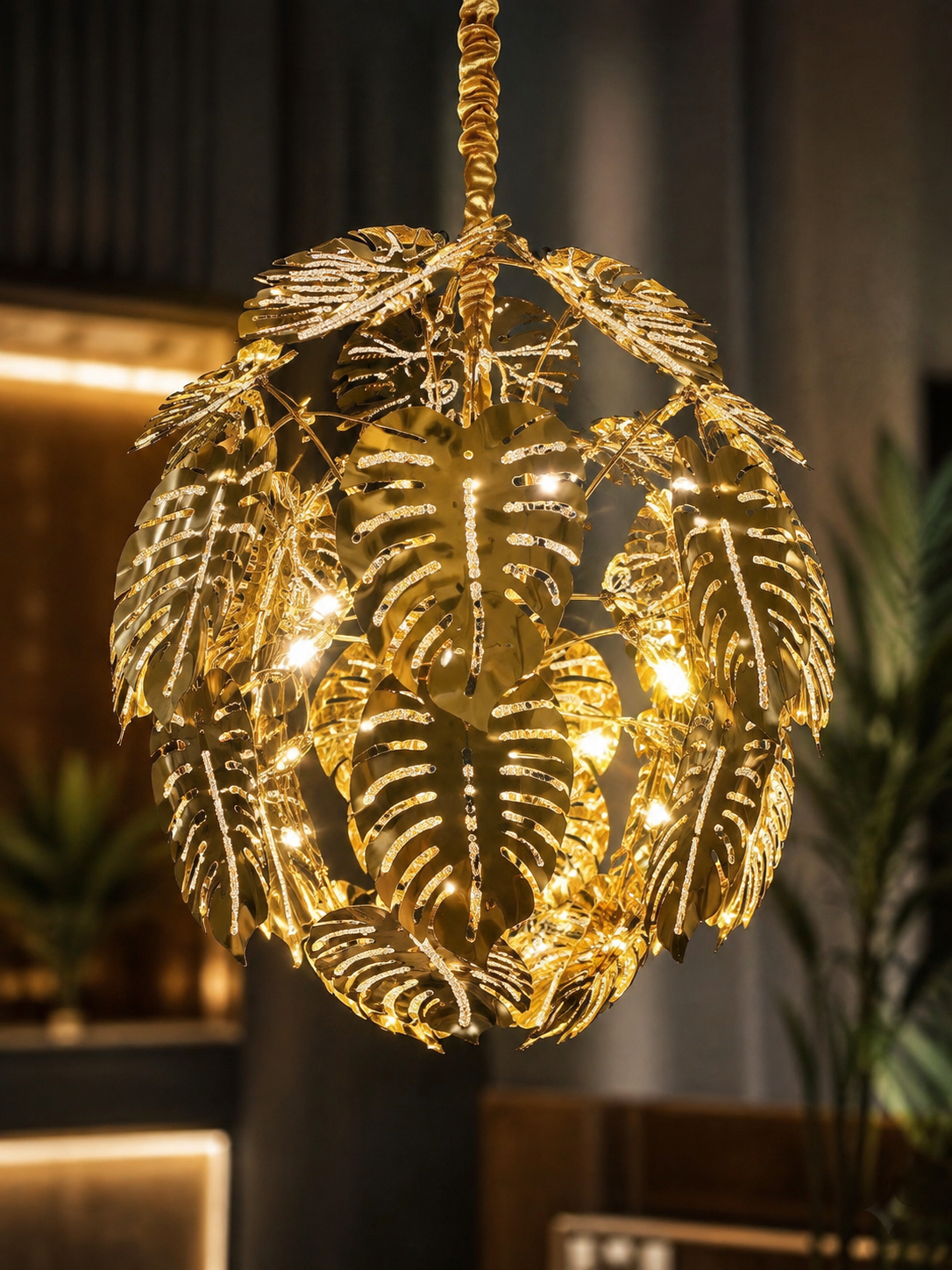 The Jivara Bloom — Luxury Gold Botanical Leaf Chandelier