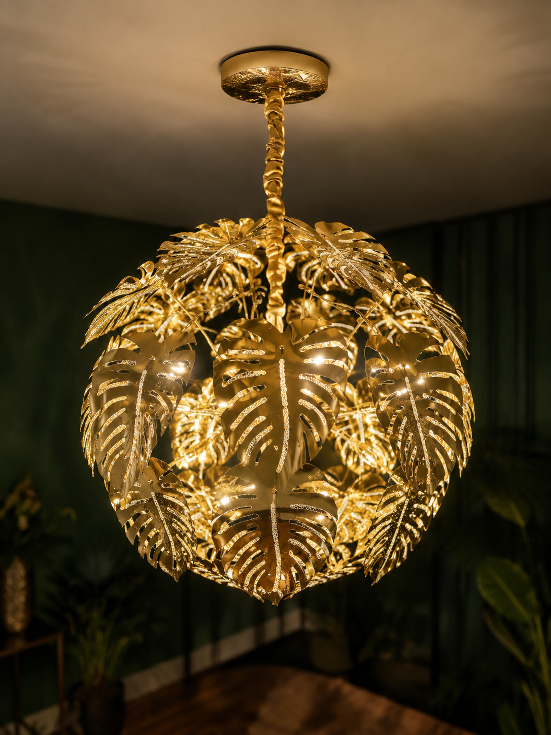 The Jivara Bloom — Luxury Gold Botanical Leaf Chandelier